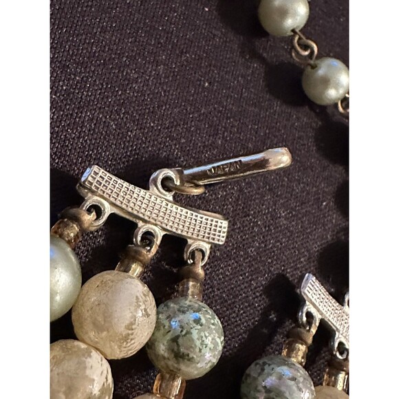 Vintage Beaded Three Strand Necklace Marked Japan - Picture 4 of 4